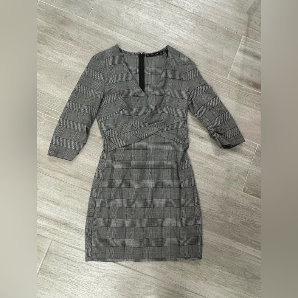 Zara Gray Black Wrap Sheath Dress with V-Neck